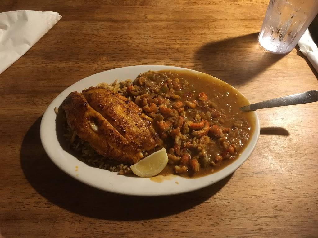 Frillys Seafood Bayou Kitchen | restaurant | 1925 Denison St, Denton, TX 76201, USA | 9402432126 OR +1 940-243-2126