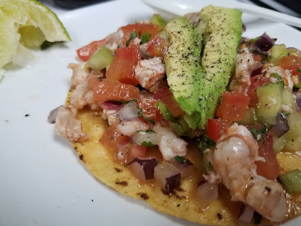 Mariscos Licensiados | restaurant | 10550 Ramona Ave E, Montclair, CA 91763, USA | 9096241505 OR +1 909-624-1505