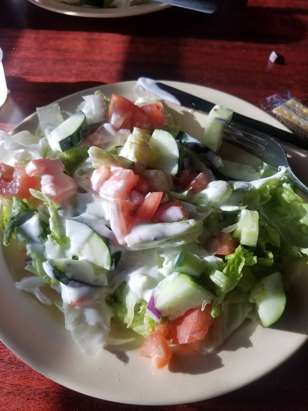 Roosters Pub | restaurant | 131 Harrell St, Pennington Gap, VA 24277, USA | 2765464190 OR +1 276-546-4190