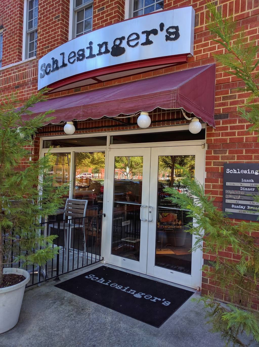 Schlesingers Steakhouse | restaurant | 1106 William Styron Square S, Newport News, VA 23606, USA | 7575994700 OR +1 757-599-4700