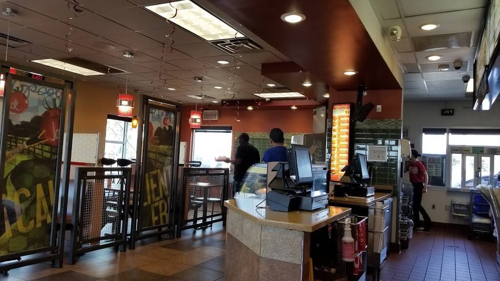 Jack in the Box | restaurant | 800 N Decatur Blvd, Las Vegas, NV 89107, USA | 7028701344 OR +1 702-870-1344
