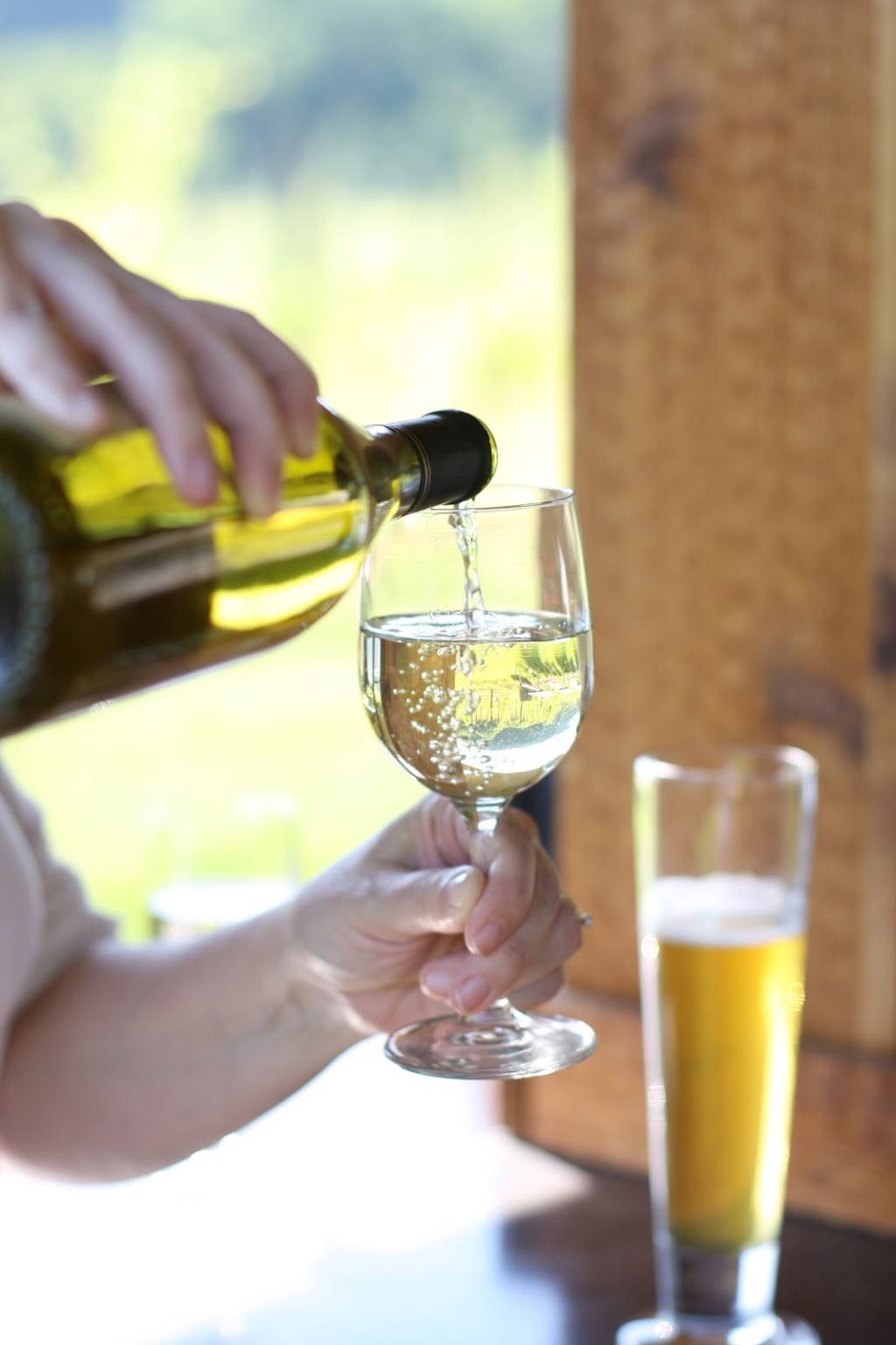 Vino Over The Valley | restaurant | s2428 WI-95, Arcadia, WI 54612, USA | 6083238466 OR +1 608-323-8466