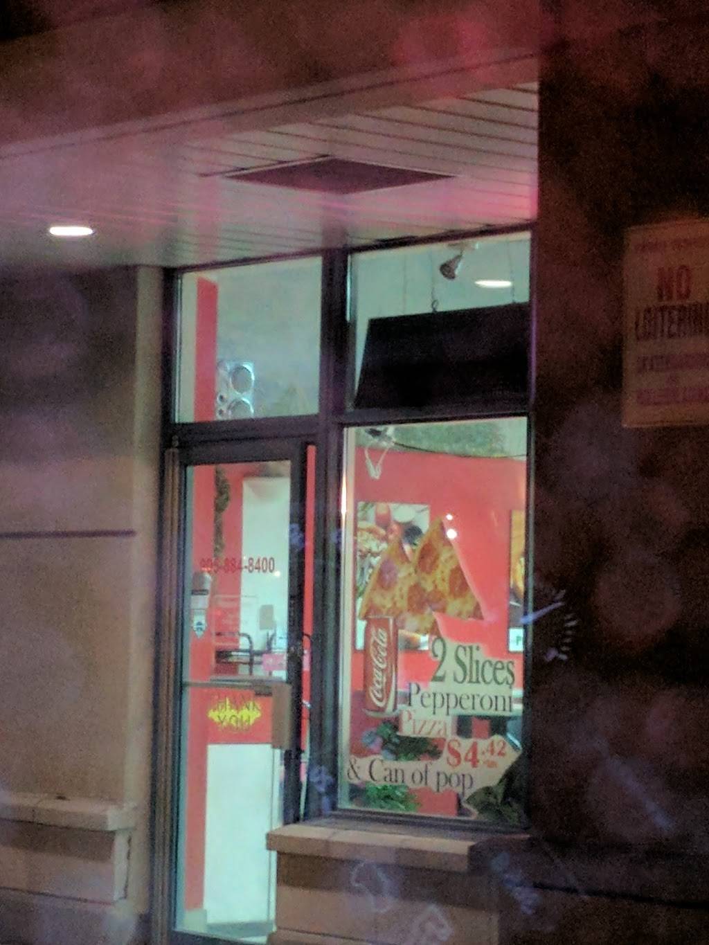 Richmond Hill Italian Pizza House | restaurant | 10909 Yonge St #7, Richmond Hill, ON L4C 3E3, Canada | 9058848400 OR +1 905-884-8400