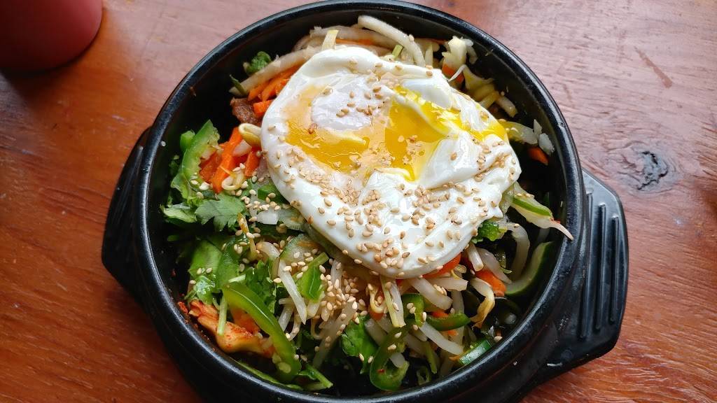 Zzaam! | restaurant | 3300 W Cary St, Richmond, VA 23221, USA | 8044473818 OR +1 804-447-3818