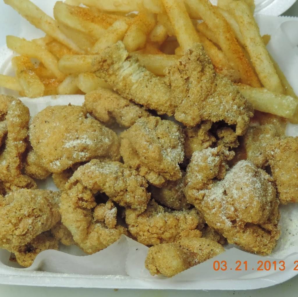 St. Louis Fish & Chicken Grill | restaurant | 8613 Olive Blvd, St. Louis, MO 63132, USA | 3146955820 OR +1 314-695-5820