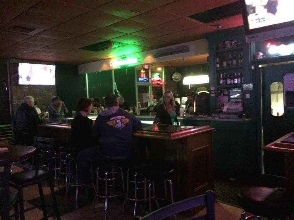 Dempseys Sports Bar & Grill | restaurant | 3583 N Los Coyotes Diagonal, Long Beach, CA 90808, USA | 5624210111 OR +1 562-421-0111