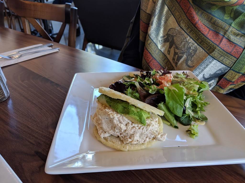 Coupa Cafe - Colonnade | cafe | 4748 W El Camino Real, Los Altos, CA 94022, USA | 6507410513 OR +1 650-741-0513