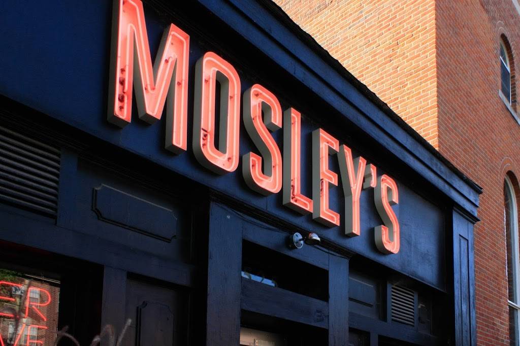 Mosleys Barbecue and Provisions | restaurant | 525 S Gilbert St, Iowa City, IA 52240, USA | 3193381419 OR +1 319-338-1419
