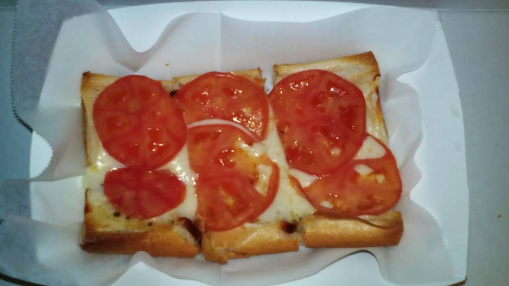 Isabellas Pizza | restaurant | 1932 Calumet Ave, Whiting, IN 46394, USA | 2196596500 OR +1 219-659-6500