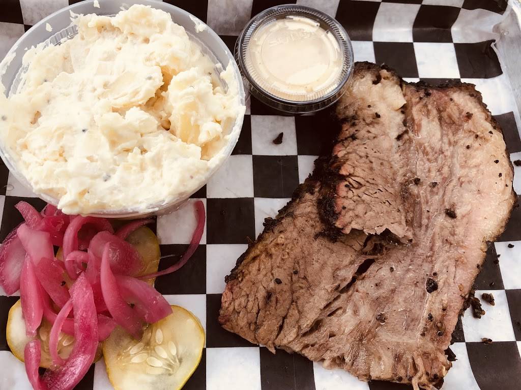 Schmidt’s Barbecue | restaurant | 14 Loudoun St SE, Leesburg, VA 20175, USA | 7037790312 OR +1 703-779-0312