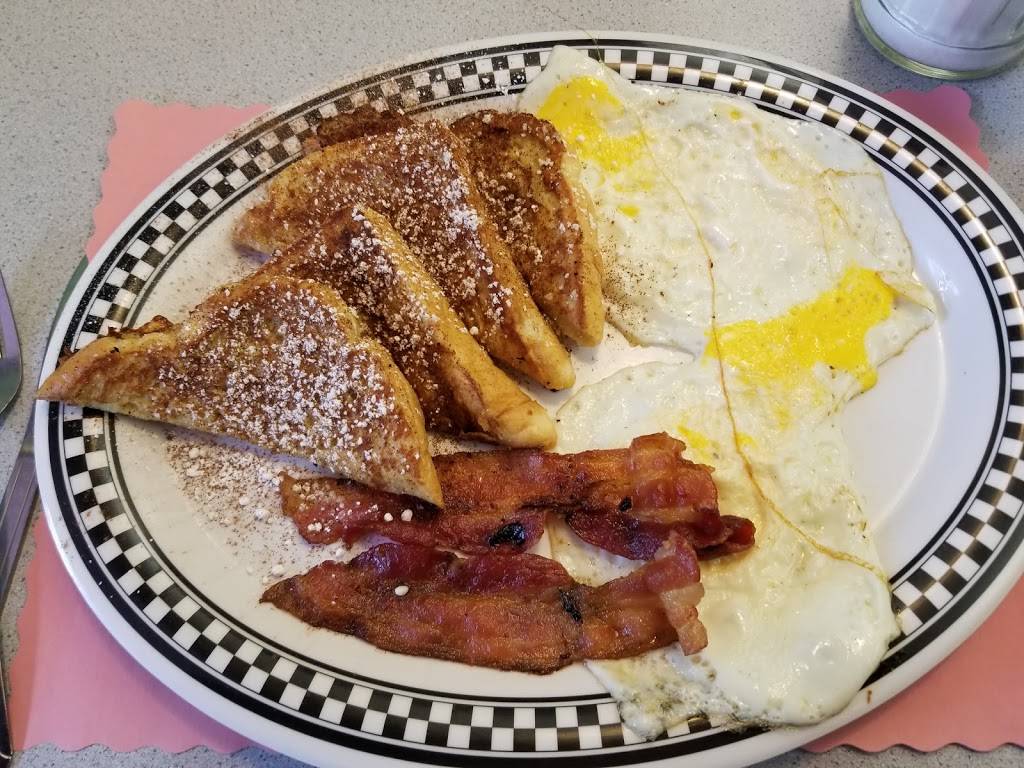 Comets Diner | restaurant | 22 Westford Rd, Tyngsborough, MA 01879, USA | 9786494646 OR +1 978-649-4646