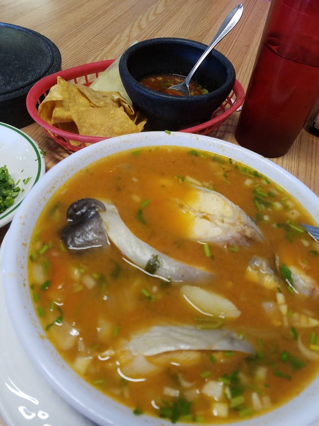 El Chamizal Restaurant | restaurant | 1054 N Rancho Dr, Las Vegas, NV 89106, USA | 7026472995 OR +1 702-647-2995