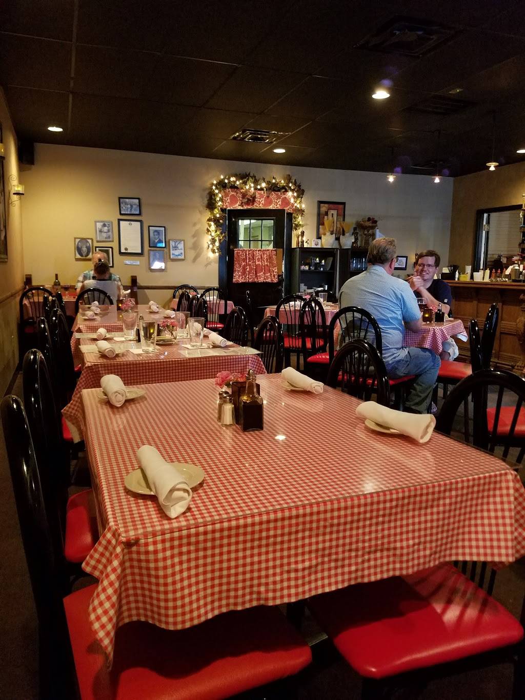 Vitos Ristorante | restaurant | 7628 N May Ave, Oklahoma City, OK 73116, USA | 4058484867 OR +1 405-848-4867