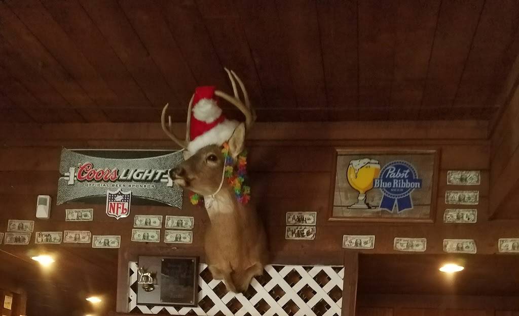 Almont Tap | restaurant | 4581 140th St, Clinton, IA 52732, USA | 5636827381 OR +1 563-682-7381