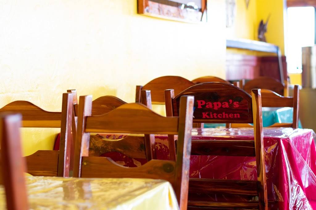 Papas Kitchen | restaurant | 302 W Brown St, Hearne, TX 77859, USA | 9792799884 OR +1 979-279-9884