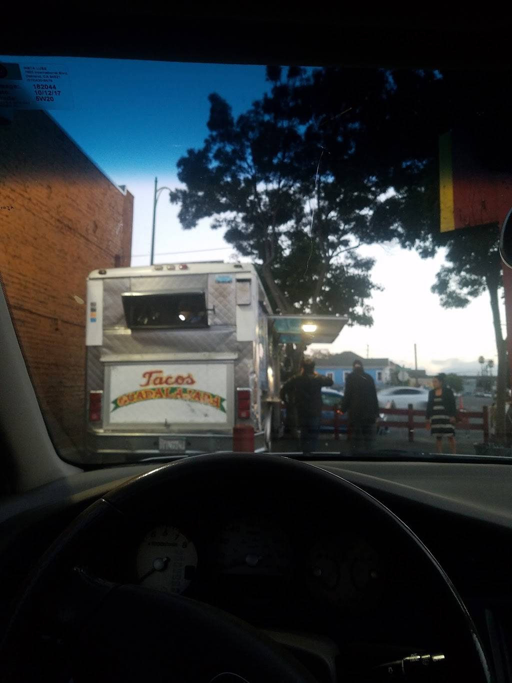 Tacos Guadalajara | restaurant | 4400 International Blvd, Oakland, CA 94601, USA | 5102617440 OR +1 510-261-7440