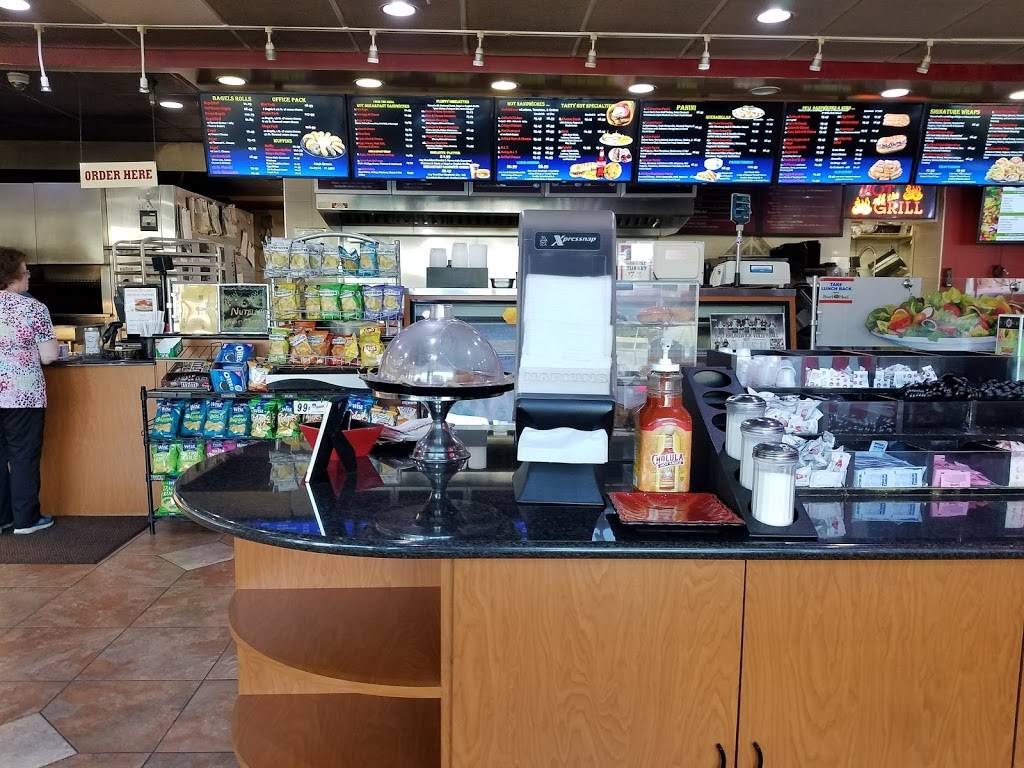 Brunswick Bagels | bakery | 732 NJ-18, East Brunswick, NJ 08816, USA | 7324320911 OR +1 732-432-0911