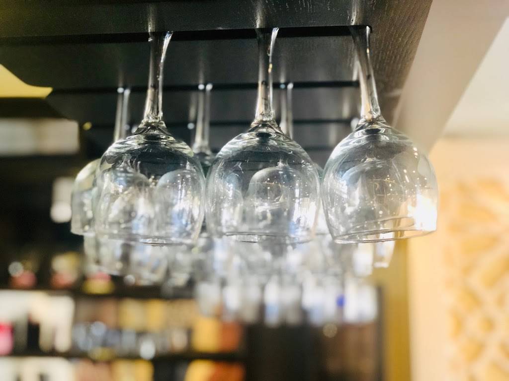 Levant Grill and Hookah Lounge | restaurant | 9041 Southside Blvd Suite 180, Jacksonville, FL 32256, USA | 9043631010 OR +1 904-363-1010