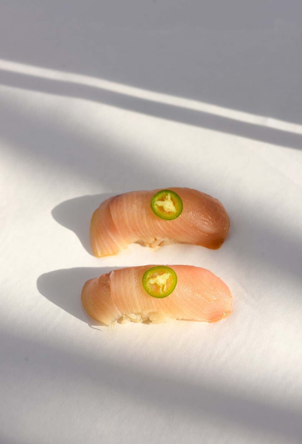 Yakumi Sushi | restaurant | 3919 W Riverside Dr, Burbank, CA 91505, USA | 8187483040 OR +1 818-748-3040