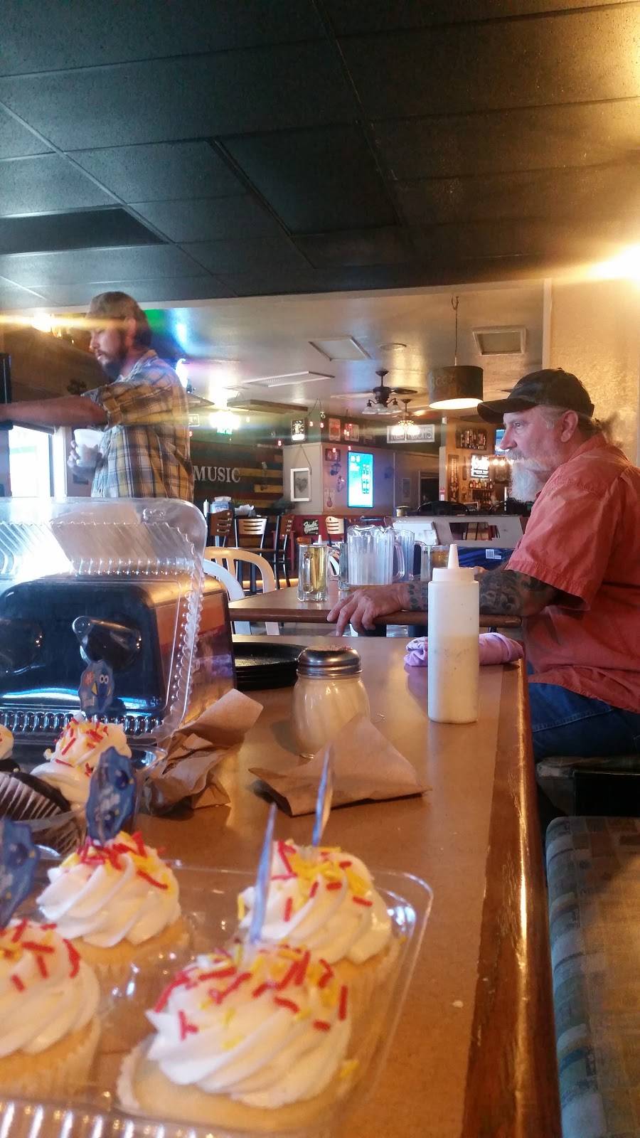 Pizza Factory | restaurant | 1919 Vista Del Lago Dr, Valley Springs, CA 95252, USA | 2097729516 OR +1 209-772-9516