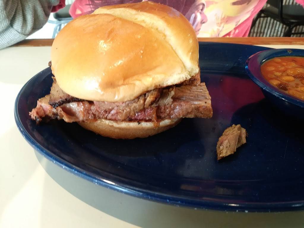 Trail Boss BBQ | restaurant | 207 W Broadway, Ashland, MO 65010, USA | 5734880227 OR +1 573-488-0227