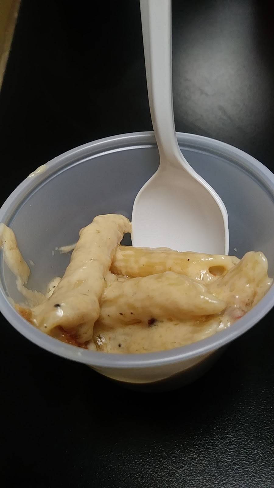 876 Crown Fried Chicken | restaurant | 108-10 Guy R Brewer Blvd, Jamaica, NY 11433, USA | 3476441214 OR +1 347-644-1214