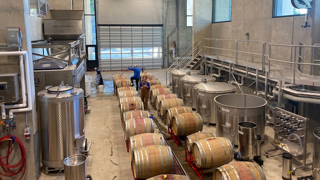 Amaterra Winery | restaurant | 8150 SW Swede Hill Dr, Portland, OR 97225, USA | 5039616057 OR +1 503-961-6057