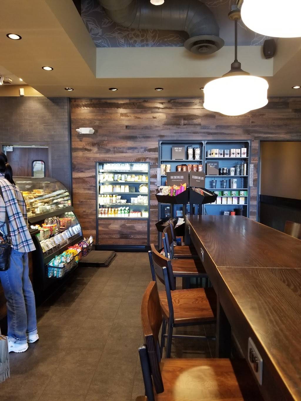 Starbucks | cafe | 12679 Middlebelt Rd, Livonia, MI 48150, USA | 7347620746 OR +1 734-762-0746