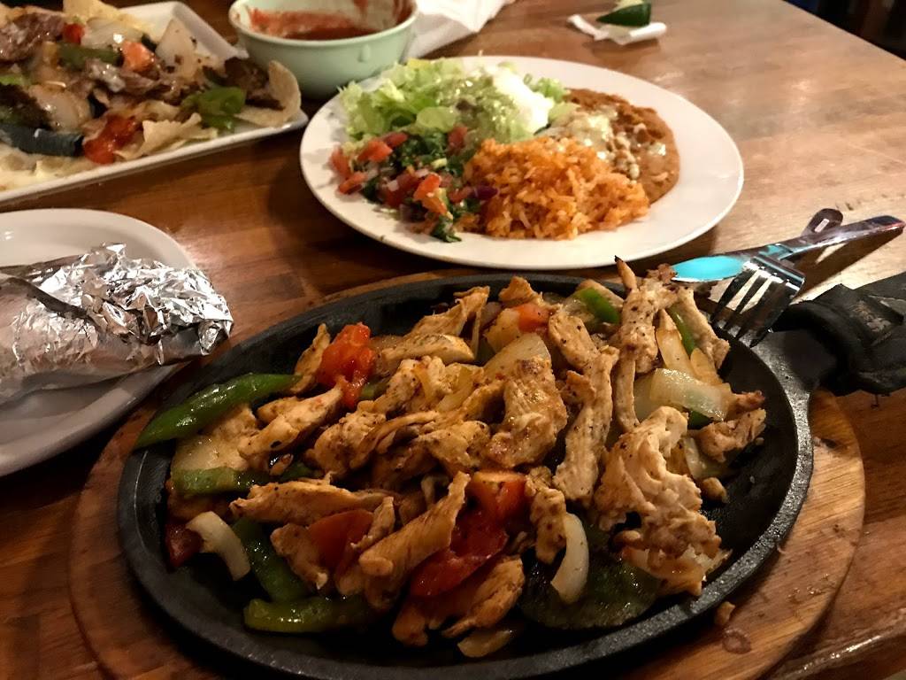 Las Trancas | restaurant | 151 Market St, Winchester, VA 22603, USA | 5406655216 OR +1 540-665-5216