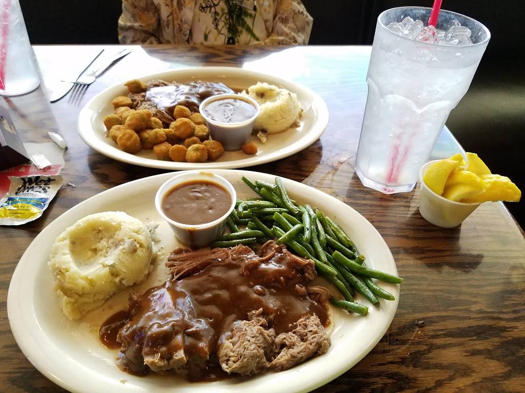 Pub 36 | restaurant | 13400 TX-36, Needville, TX 77461, USA | 9797934403 OR +1 979-793-4403