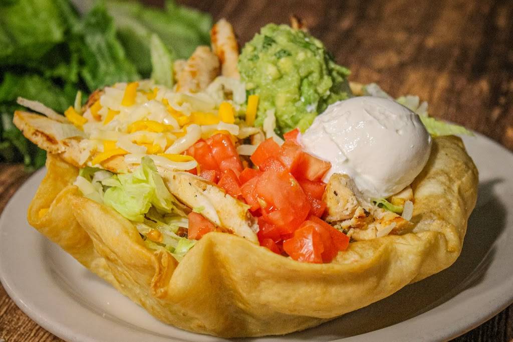 Jaliscos Taqueria | restaurant | 2901 S Capital of Texas Hwy, Austin, TX 78746, USA | 5124325036 OR +1 512-432-5036