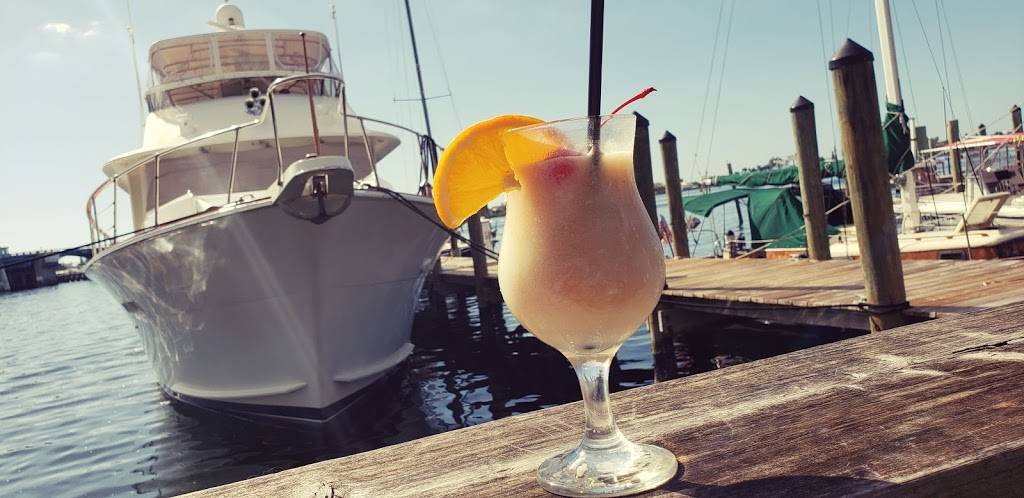 The Seafood Shack Marina, Bar & Grill | restaurant | 4110 127th St W, Cortez, FL 34215, USA | 9417941235 OR +1 941-794-1235