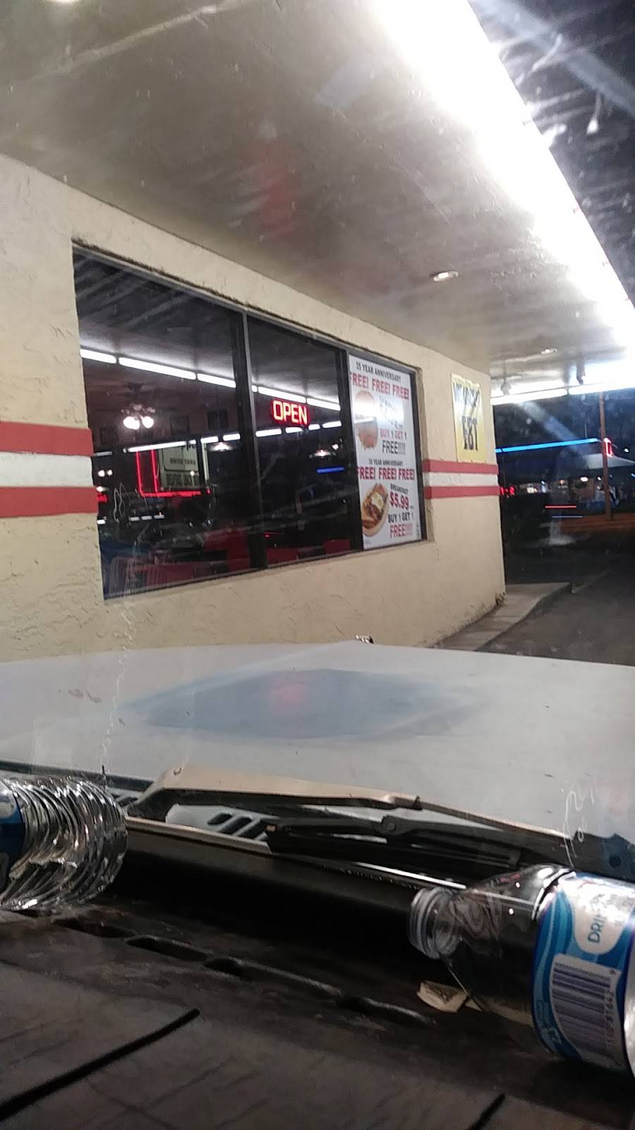 Burger Shoppe | restaurant | 3423 W Thomas Rd, Phoenix, AZ 85017, USA | 6022724171 OR +1 602-272-4171