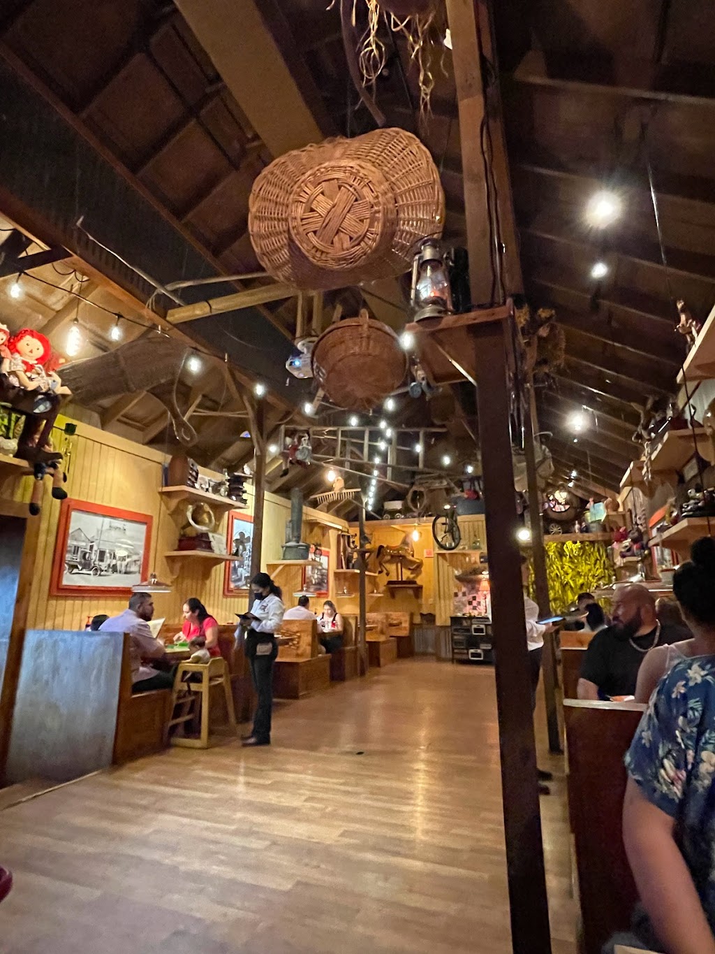 Country Cafe Restaurant | restaurant | 2905 N Closner Blvd, Edinburg, TX 78541, USA | 9563160057 OR +1 956-316-0057