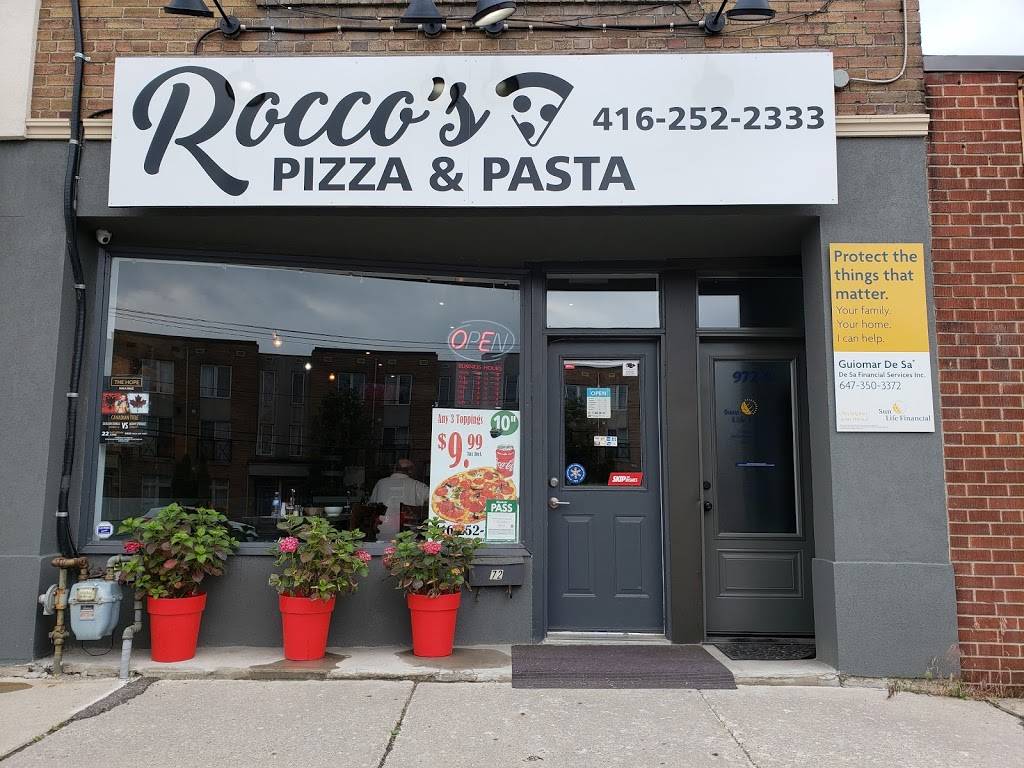 Rocco’s pizza & pasta | restaurant | 972 The Queensway, Etobicoke, ON M8Z 1P6, Canada | 4162522333 OR +1 416-252-2333