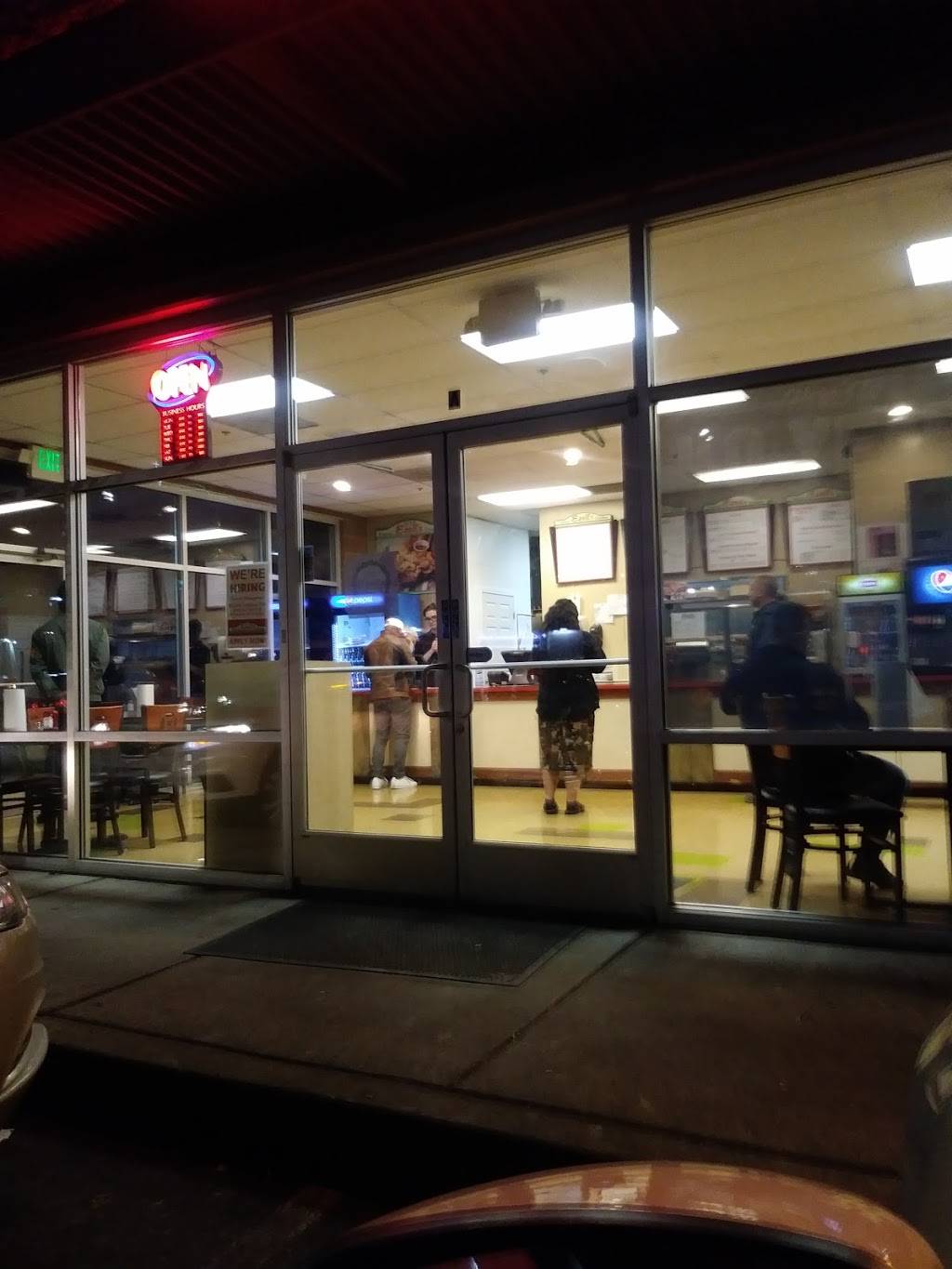 Ezells Famous Chicken | restaurant | 1902 M.L.K. Jr Way, Tacoma, WA 98405, USA | 2535724277 OR +1 253-572-4277