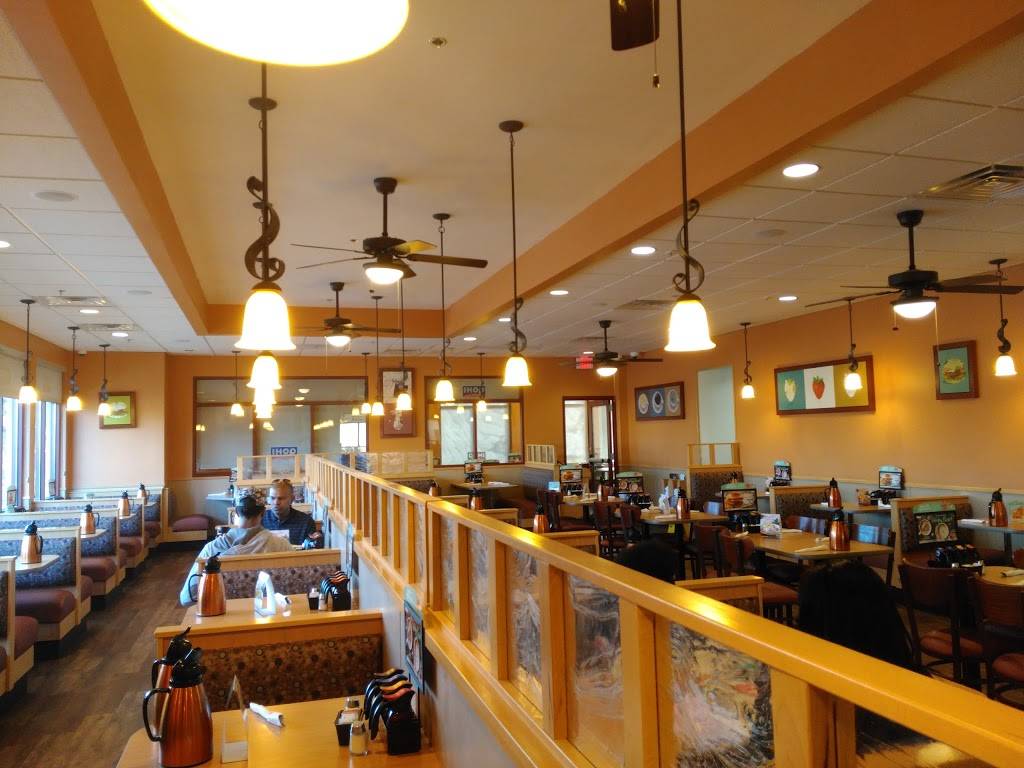 IHOP | restaurant | 7344 W Colonial Dr, Orlando, FL 32818, USA | 4077345714 OR +1 407-734-5714