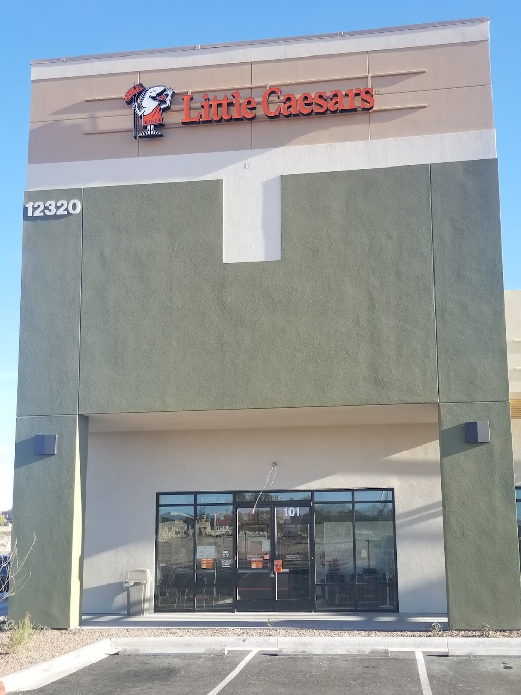 Little Caesars | restaurant | 12320 Eastlake Blvd ste a, El Paso, TX 79928, USA | 9153368060 OR +1 915-336-8060