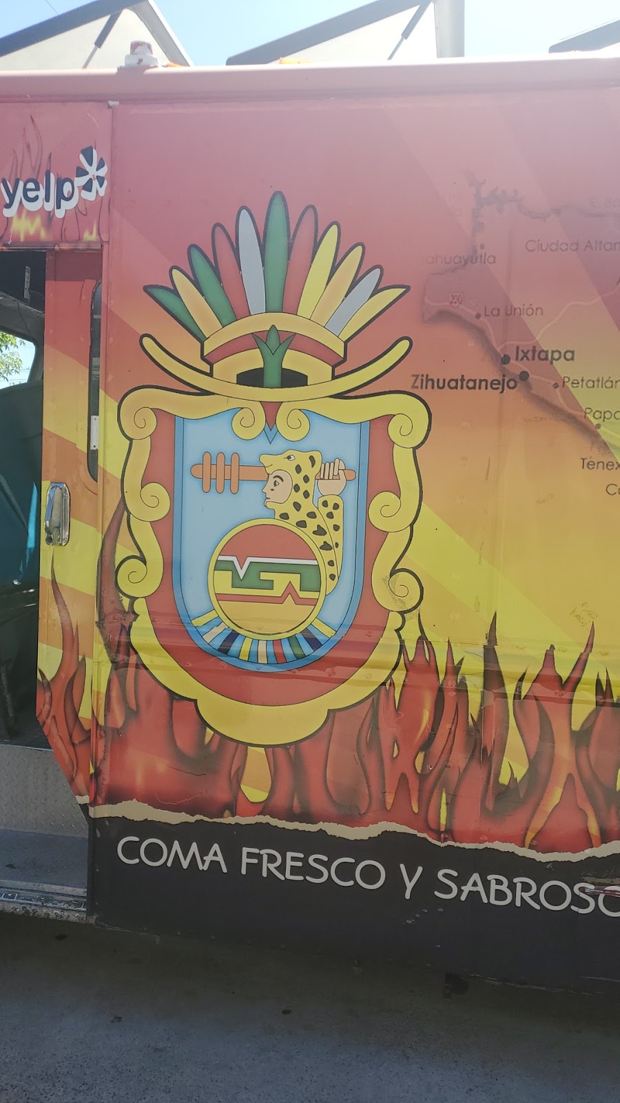 La Joya Salvadoreña truck food | restaurant | 2531 S Main St, Santa Ana, CA 92707, USA | 7142484727 OR +1 714-248-4727