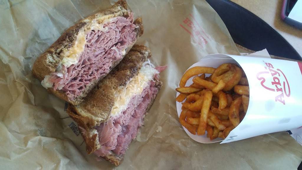 Arbys | restaurant | 1010 Berryville Ave, Winchester, VA 22601, USA | 5406652925 OR +1 540-665-2925