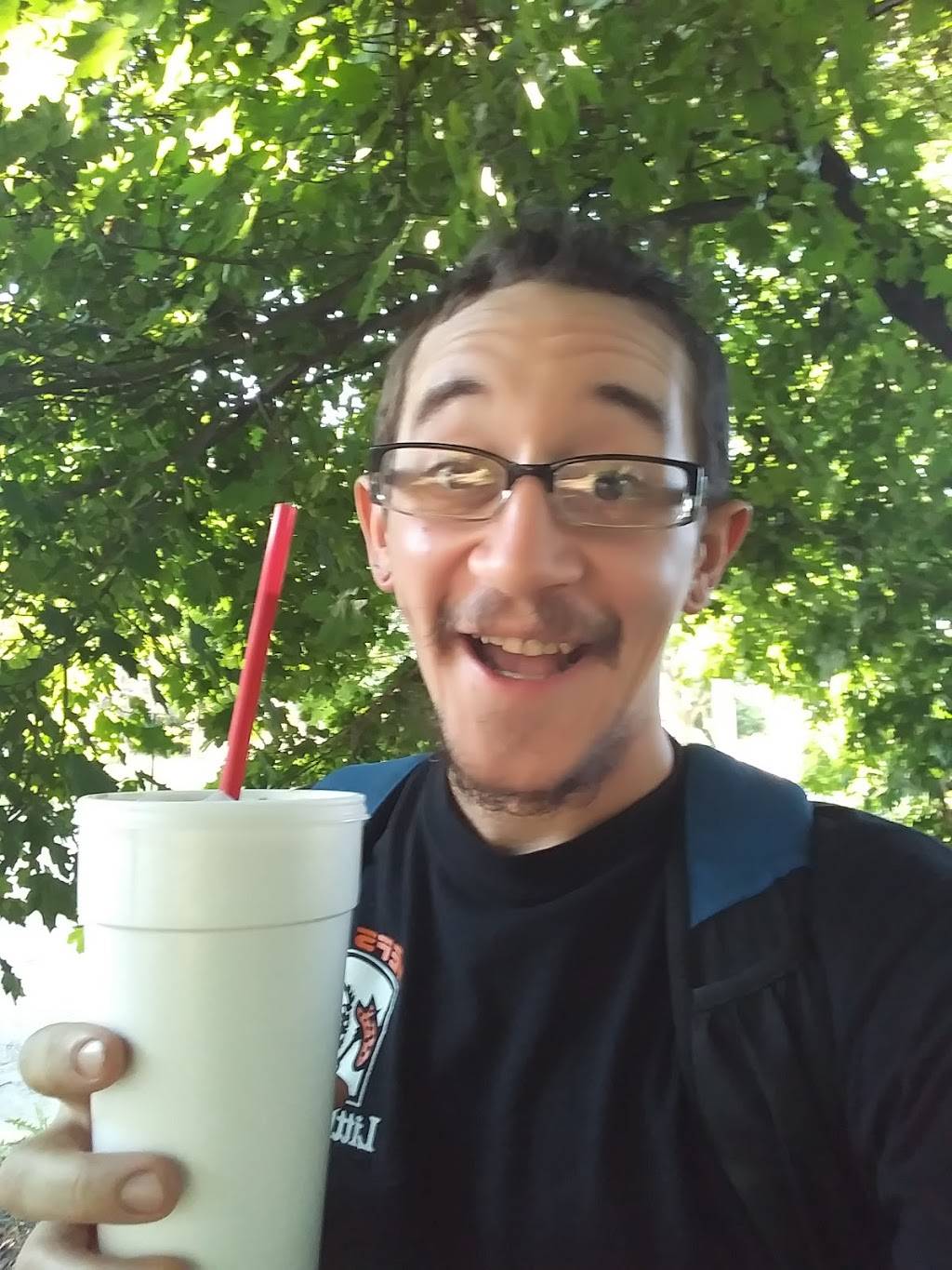 Easten Cali | restaurant | 2473 East Ave, Akron, OH 44314, USA | 3307453287 OR +1 330-745-3287