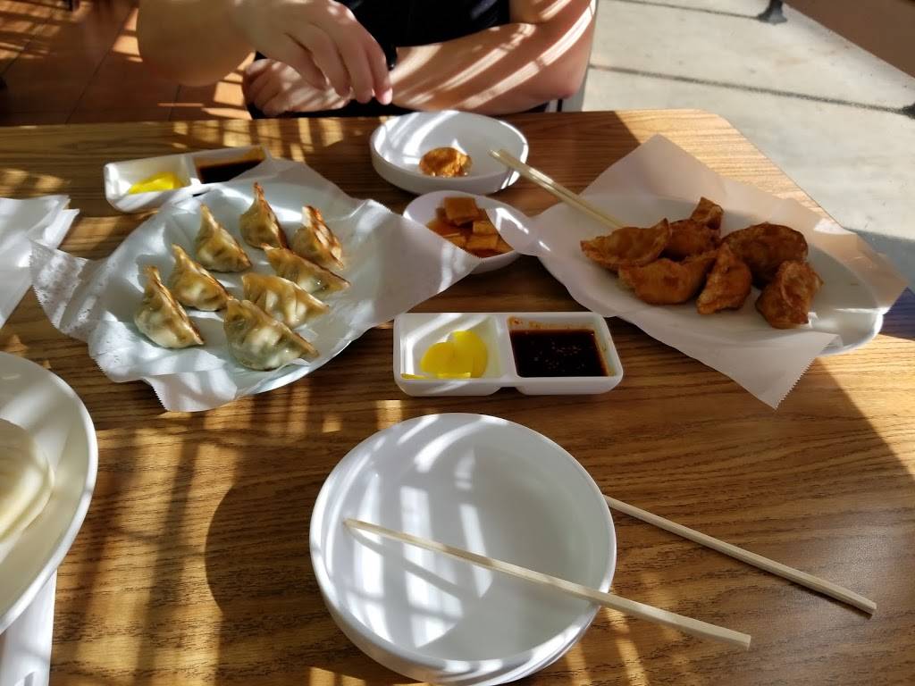 Dumpling House | restaurant | 3525 W 3rd St, Los Angeles, CA 90020, USA | 2133893899 OR +1 213-389-3899