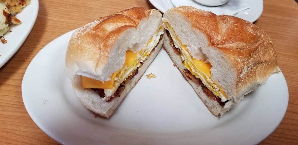 Grassy Sprain Diner | restaurant | 477 Tuckahoe Rd, Yonkers, NY 10710, USA | 9142229455 OR +1 914-222-9455