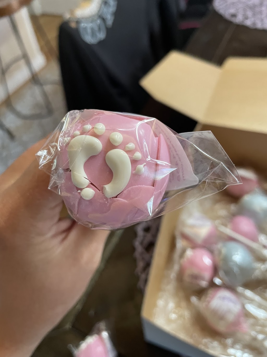 Veronicas Treats | restaurant | 49 E Grove St, Middleborough, MA 02346, USA | 5089464438 OR +1 508-946-4438