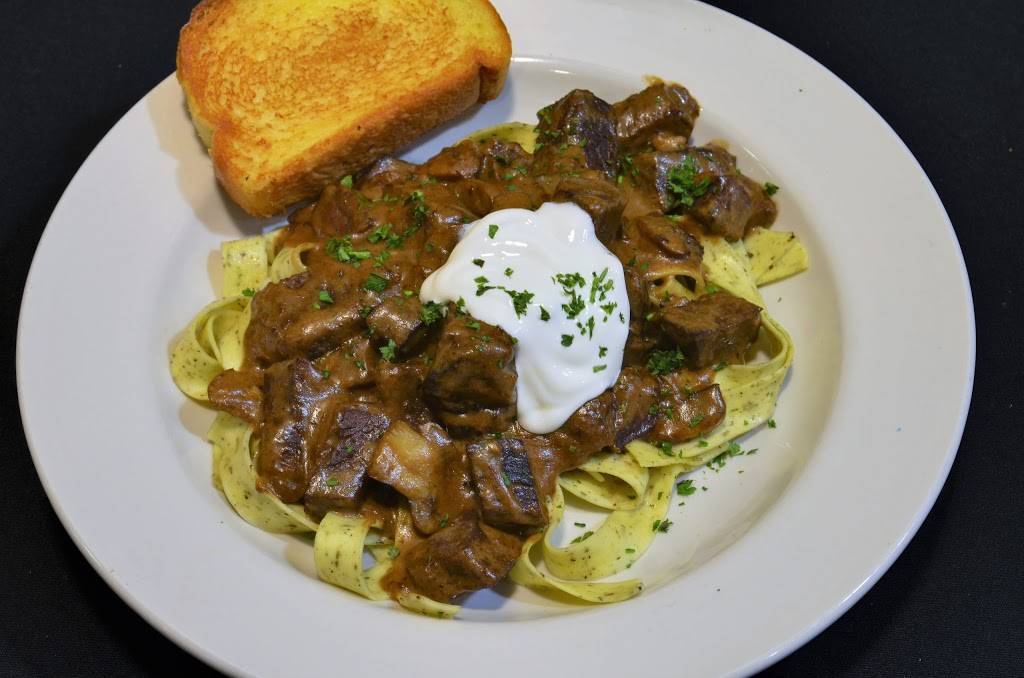 Sabas Bistro | restaurant | 1705 Toll Gate Dr, Maumee, OH 43537, USA | 4192620081 OR +1 419-262-0081