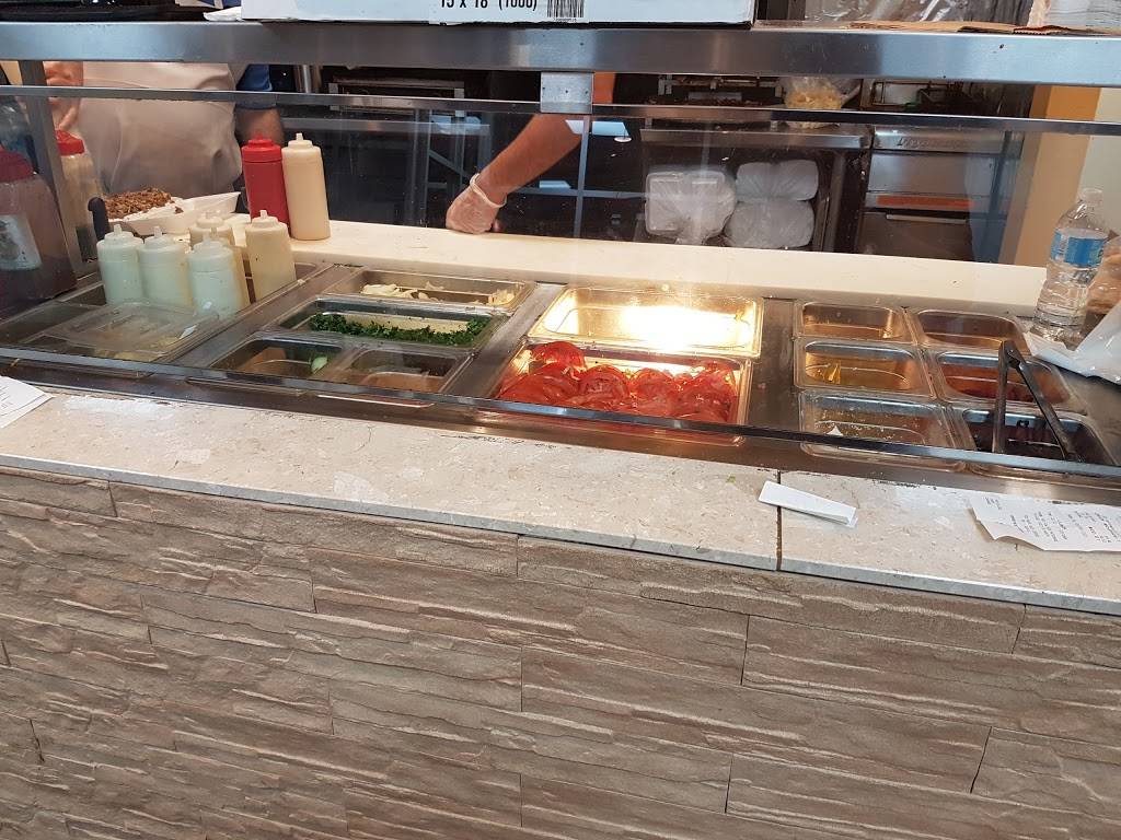 Lazeez Shawarma | restaurant | 5618 Tenth Line W e7, Mississauga, ON L5M 7L9, Canada | 9052859996 OR +1 905-285-9996