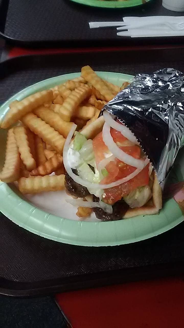 Campis Restaurant | restaurant | 205 Scottsville Rd, Rochester, NY 14611, USA | 5852357205 OR +1 585-235-7205