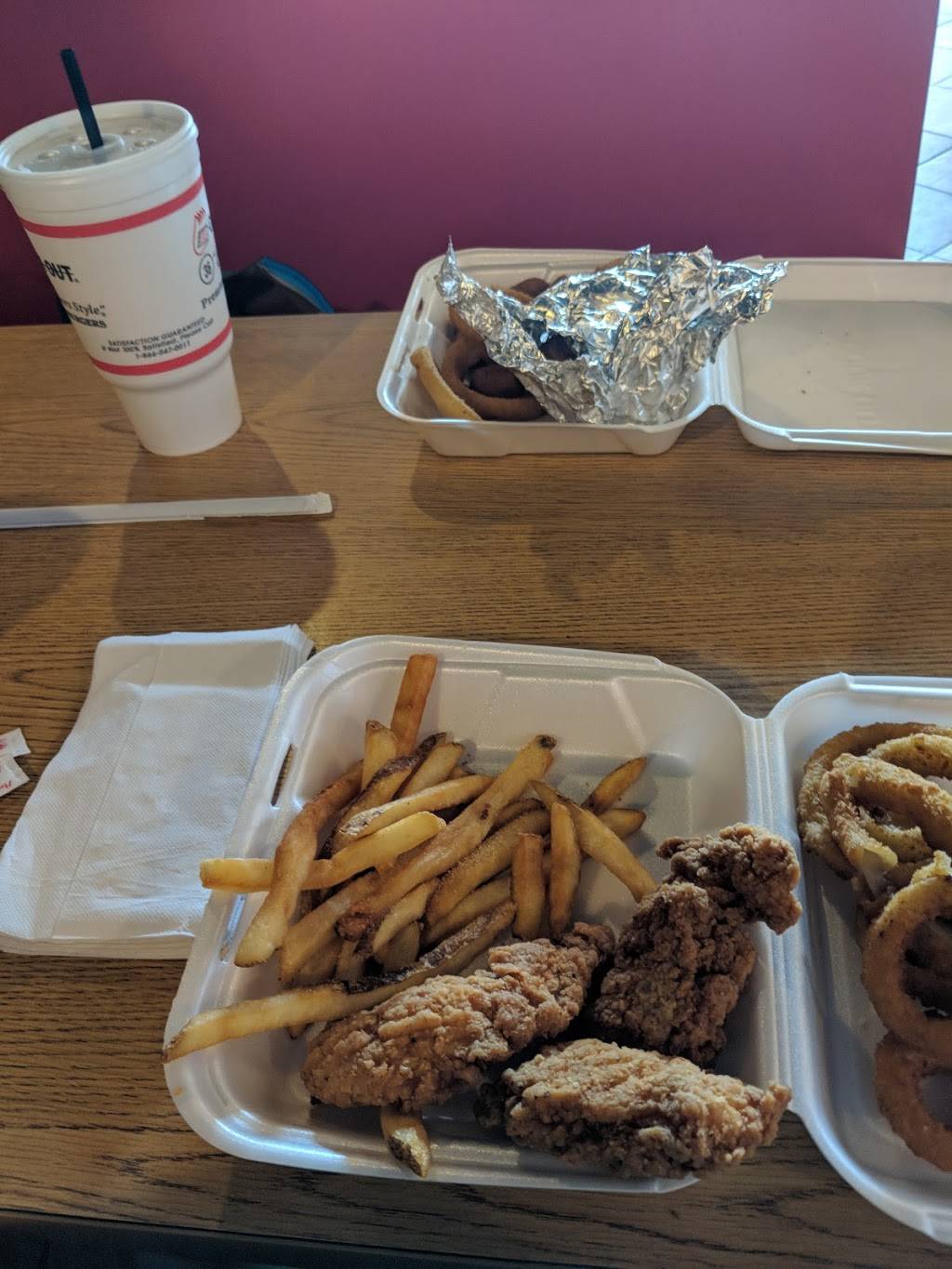 Cook Out | restaurant | 1513 W Floyd Baker Blvd, Gaffney, SC 29341, USA | 8644891295 OR +1 864-489-1295