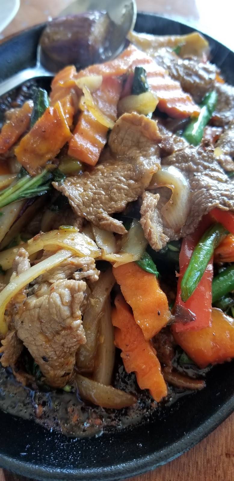 Thai Nara | restaurant | 64-02 35th Ave, Woodside, NY 11377, USA | 7186068842 OR +1 718-606-8842