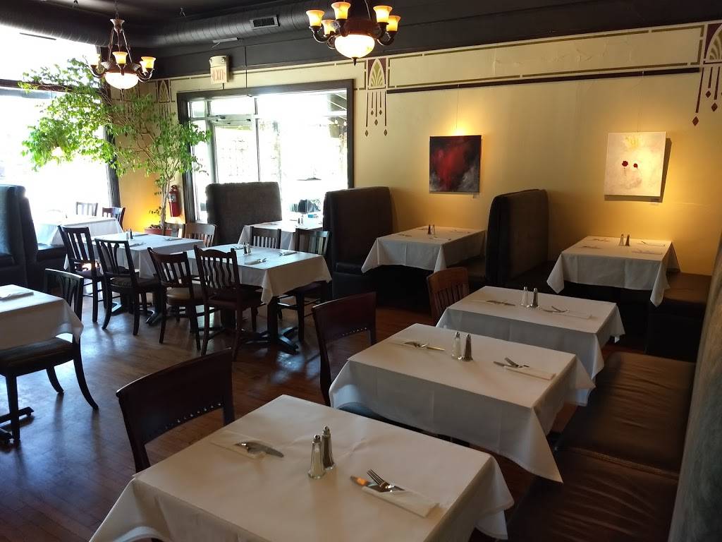 The Legend Classic Irvington Cafe | restaurant | 5614 E Washington St, Indianapolis, IN 46219, USA | 3175362028 OR +1 317-536-2028